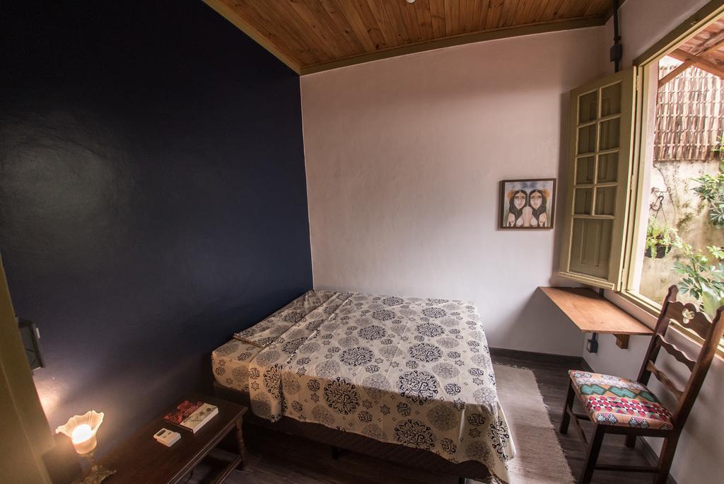 Frida Casa Hostel Пелотас Экстерьер фото