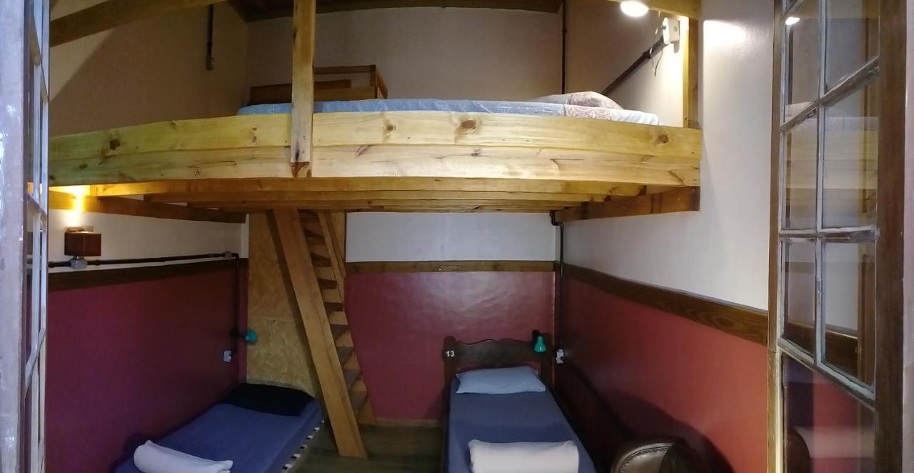 Frida Casa Hostel Пелотас Экстерьер фото